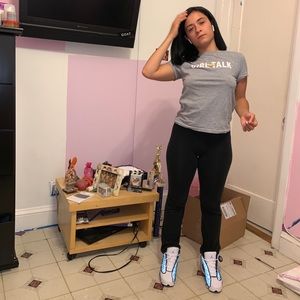 Meet your Posher, Serena